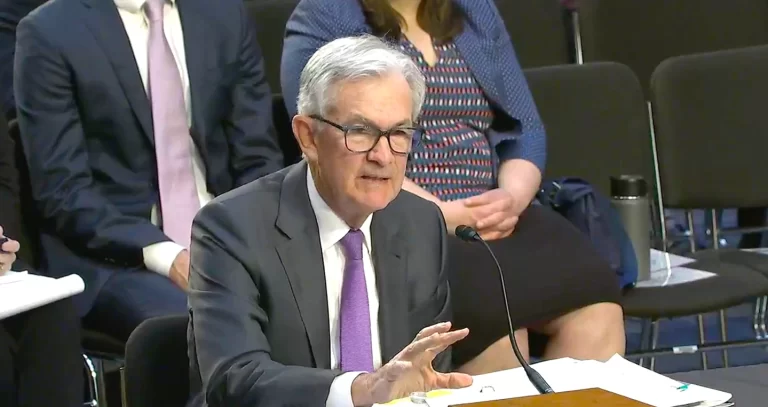 Presidente de la Fed advierte de nuevo sobre las criptomonedas