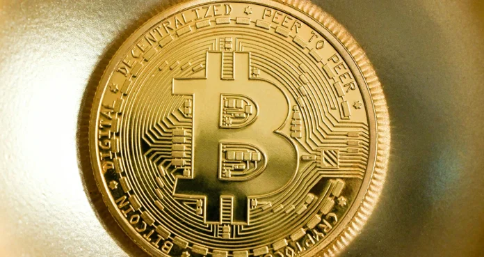 bitcoin-esta-bajo-fuego-con-los-temores-por-la-ley-clarity-y-el-regreso-del-oro-como-refugio Bitcoin está bajo fuego con los temores por la Ley CLARITY y el regreso del Oro como refugio