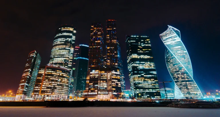 El “deshielo” cripto en Rusia oscila entre el control estatal y la necesidad de supervivencia