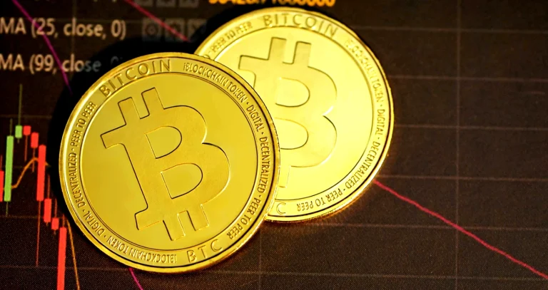 El “Black Sunday” de 2026 generado por la tormenta perfecta que hundió a Bitcoin y Ethereum